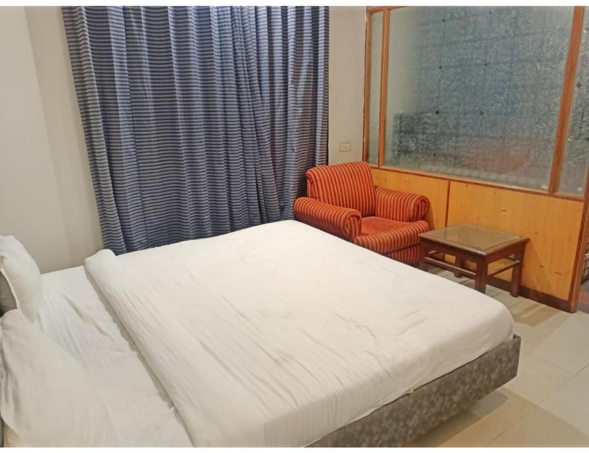 Hotel Kishore International, Amritsar Dış mekan fotoğraf