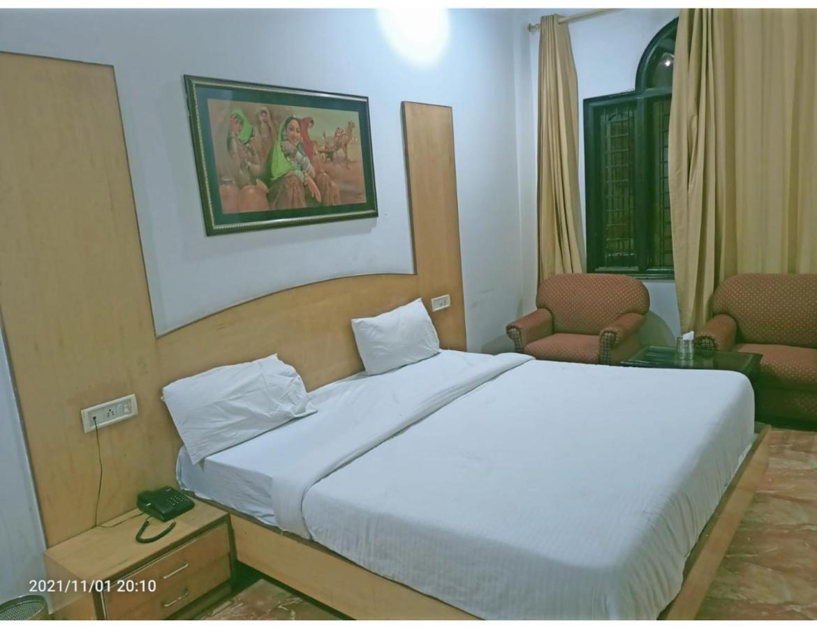 Hotel Kishore International, Amritsar Dış mekan fotoğraf