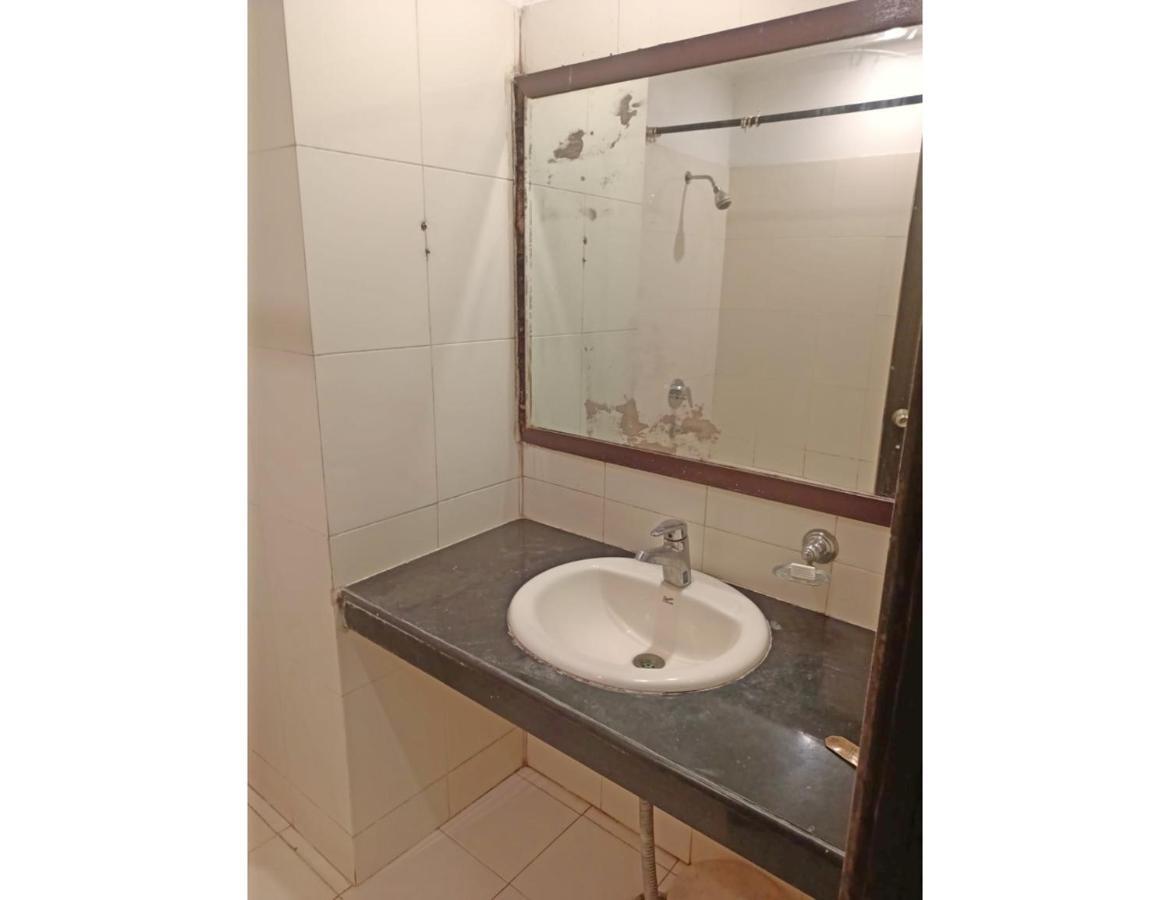 Hotel Kishore International, Amritsar Dış mekan fotoğraf