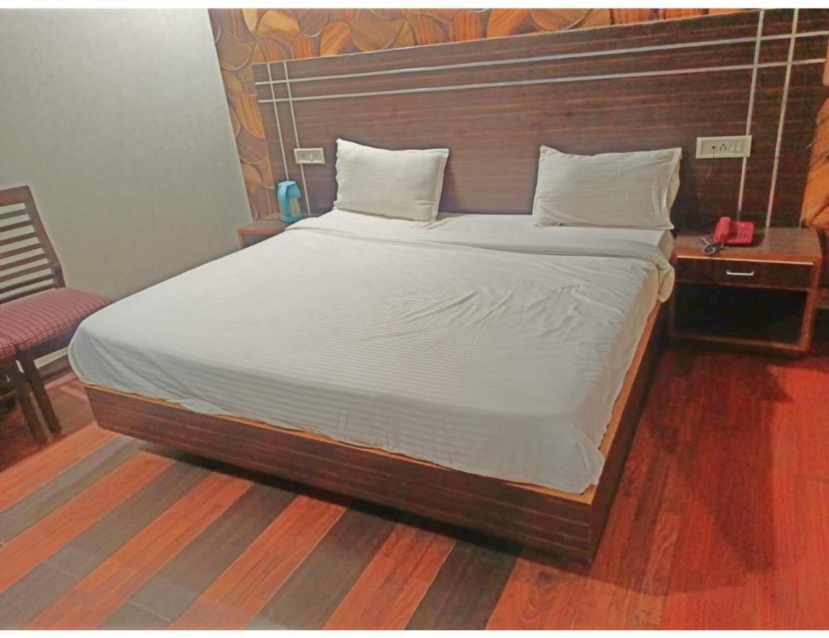 Hotel Kishore International, Amritsar Dış mekan fotoğraf