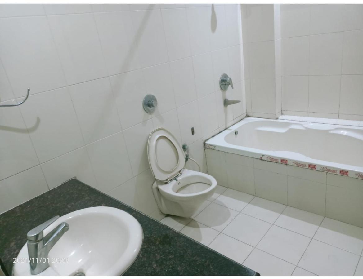 Hotel Kishore International, Amritsar Dış mekan fotoğraf